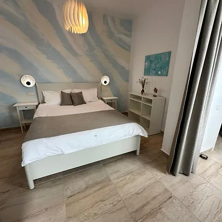 Halta Pescarus Pensjonat Douăzeci şi Trei August